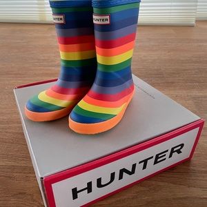 NIB Hunter Original First Classic Rainbow Print Wellington Boots, Children’s 10
